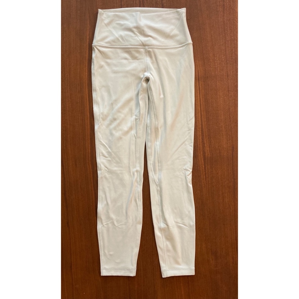 Ocean Air 25” Align Leggings | Size 6 | Lululemon | Like New - Picture 4 of 9